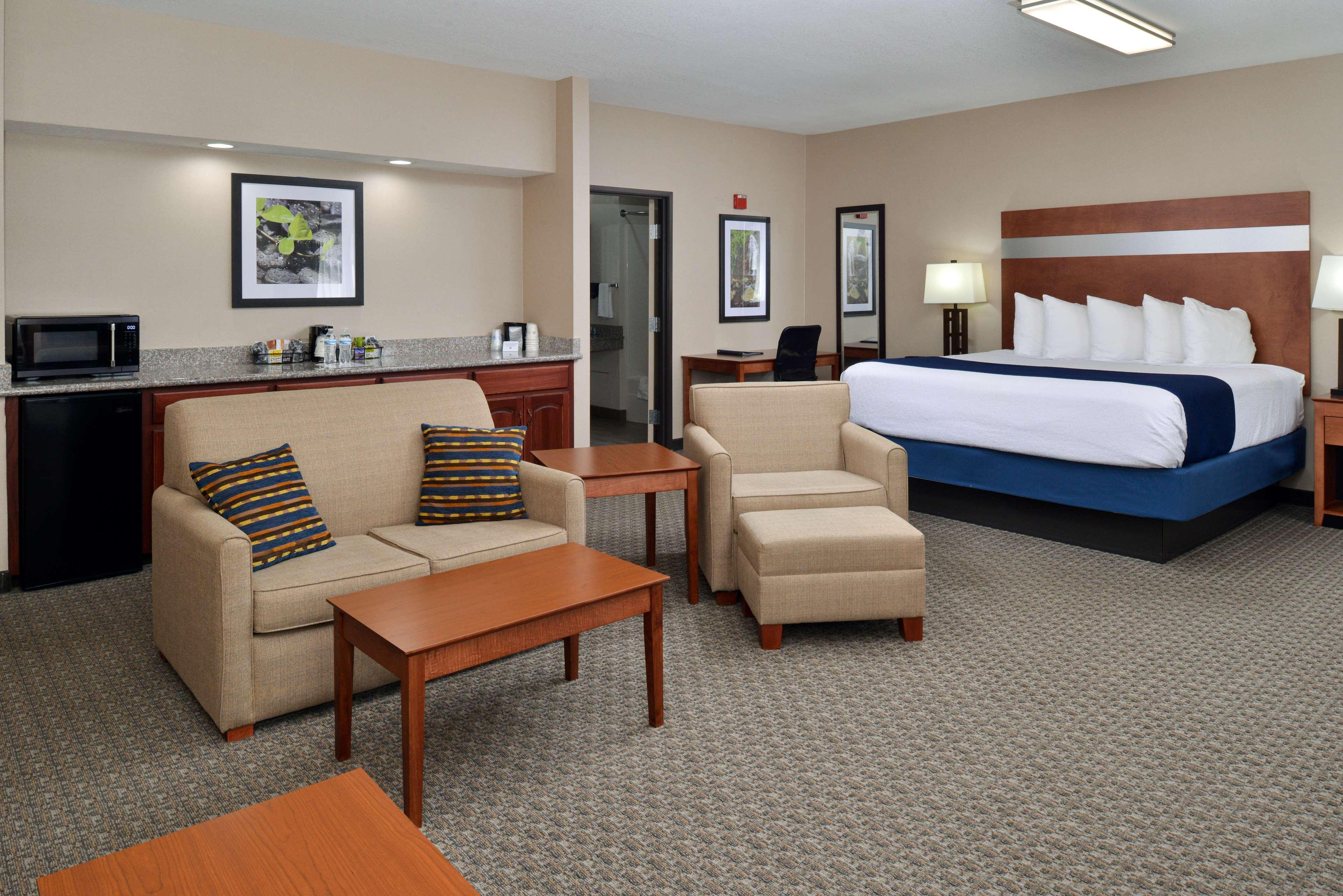 Best Western Big Spring Lodge Neosho Εξωτερικό φωτογραφία