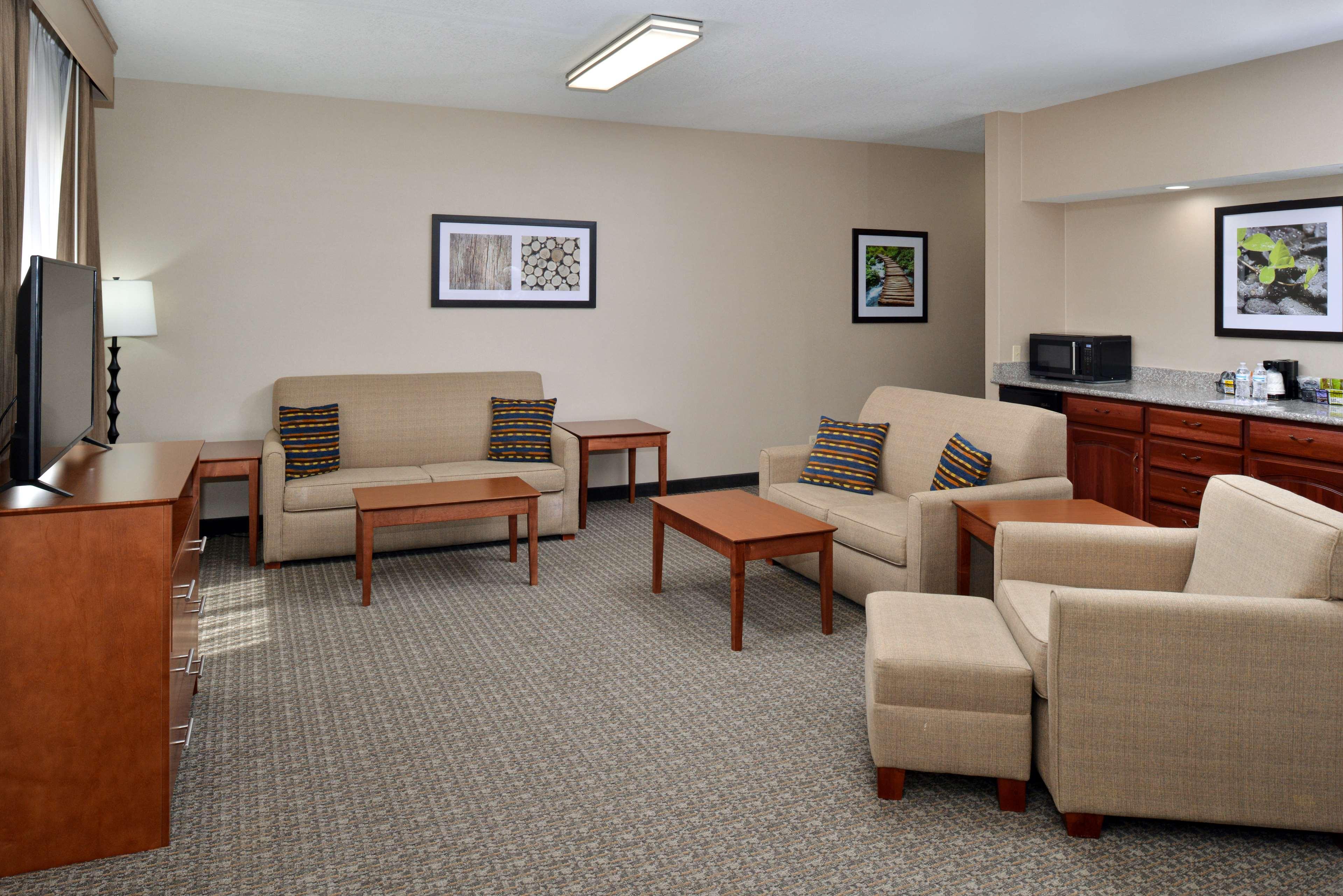 Best Western Big Spring Lodge Neosho Εξωτερικό φωτογραφία