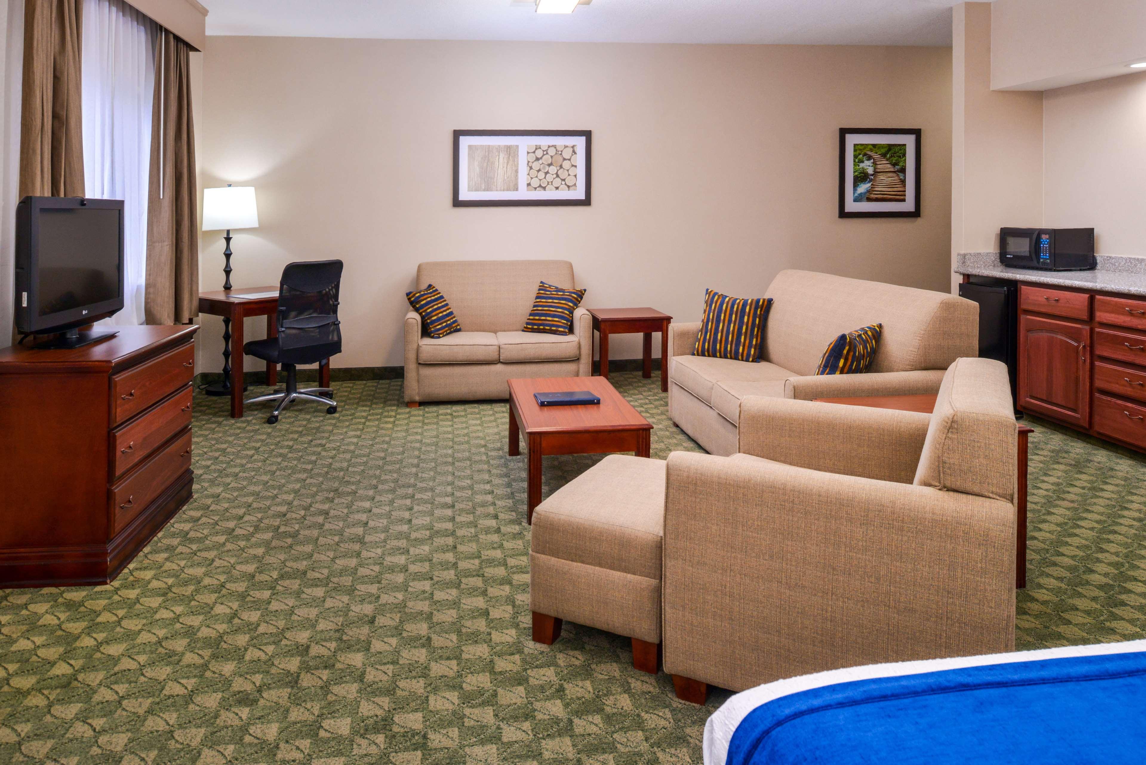 Best Western Big Spring Lodge Neosho Εξωτερικό φωτογραφία