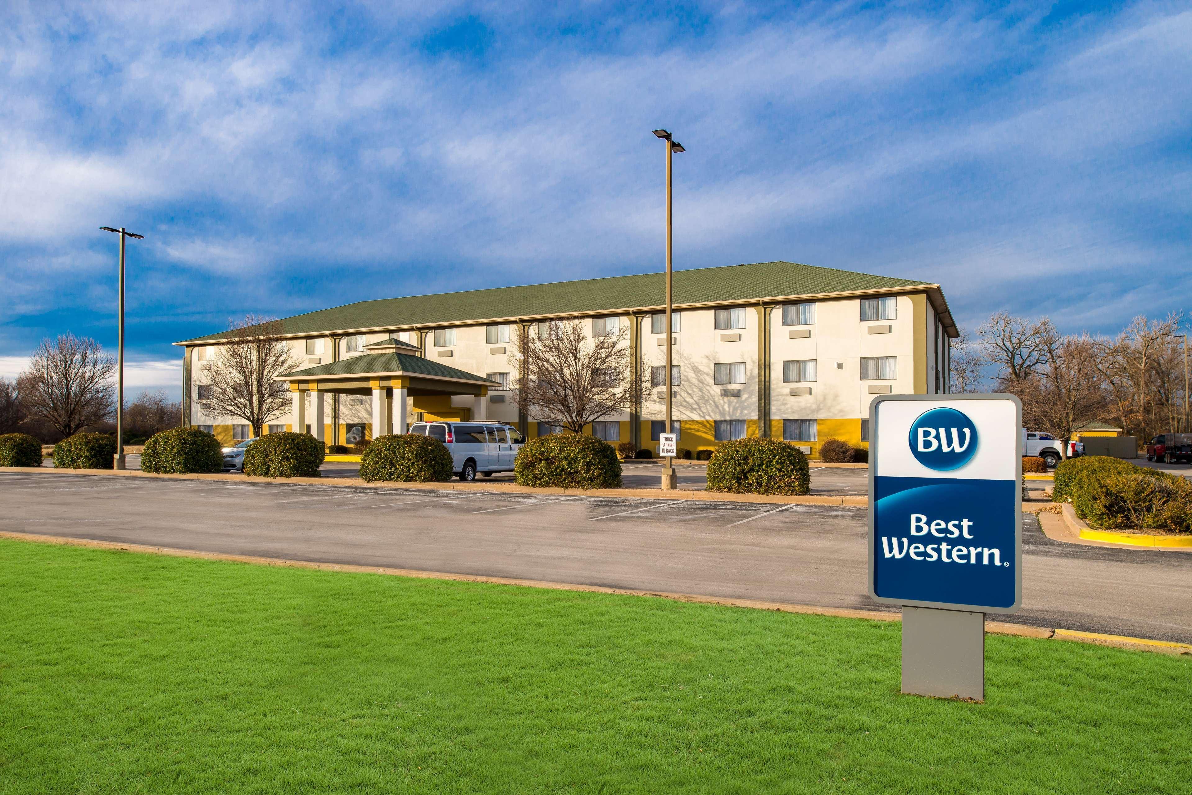 Best Western Big Spring Lodge Neosho Εξωτερικό φωτογραφία